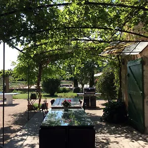 La Bergerie De Castellan Bed & Breakfast Verquieres